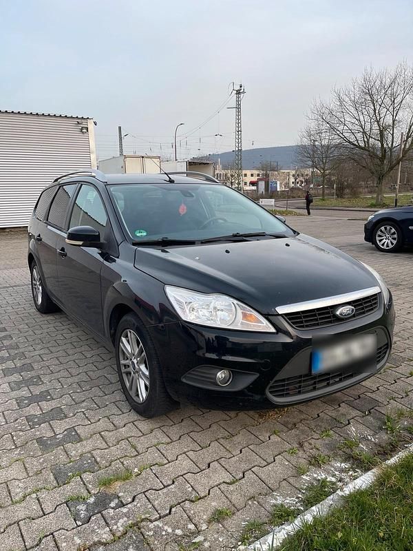 Gebraucht Ford Focus 109 PS (80 kW) 2011 Schwarz Kombi