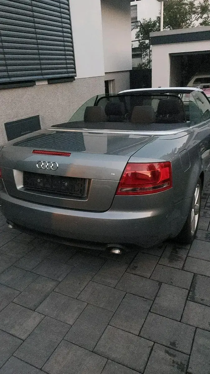Gebraucht Audi A4 Cabriolet 180 PS (132 kW) 2007 Silber Cabrio