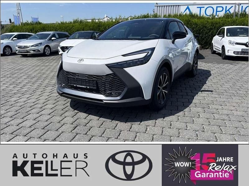 Weiß Gebraucht 2025 Toyota C-HR Team SUV | 40.360 € (Teuer) - Bild 1/4
