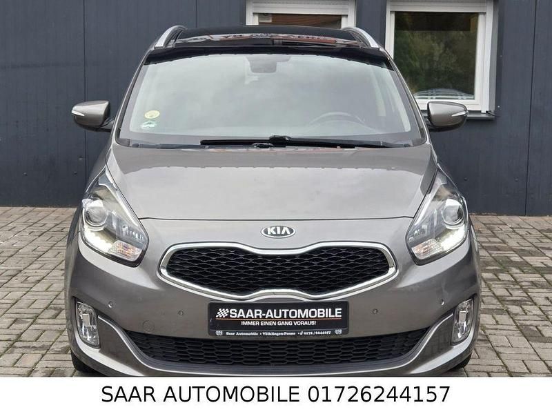 Gebraucht Kia Carens 141 PS (103 kW) 2016 Silber Van / Kleinbus