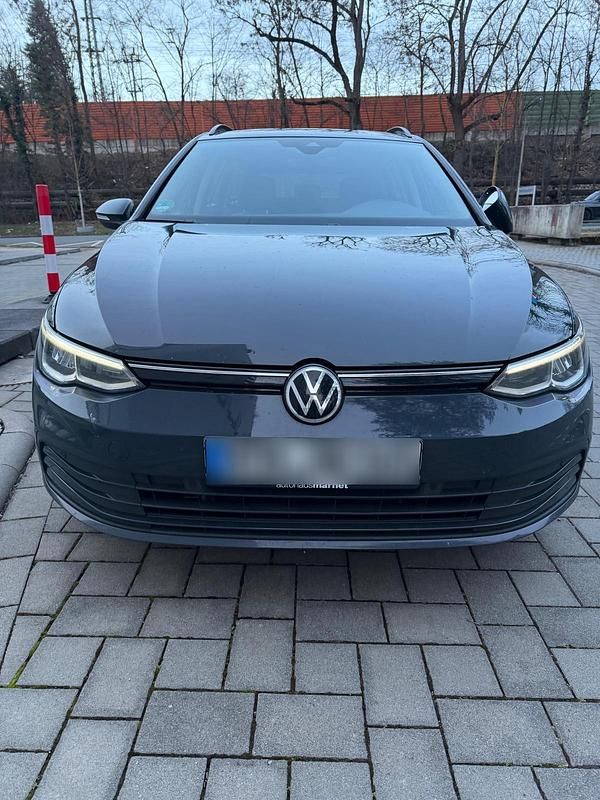 Gebraucht VW Golf VIII 116 PS (85 kW) 2021 Grau Kombi