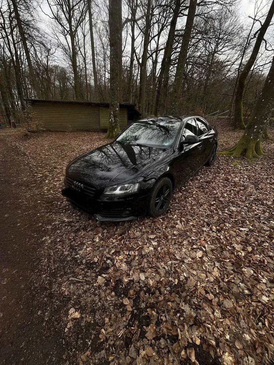 Używany Audi A4 Ambition 143 KM (105 kW) 2008 Szary Sedan/Limuzyna