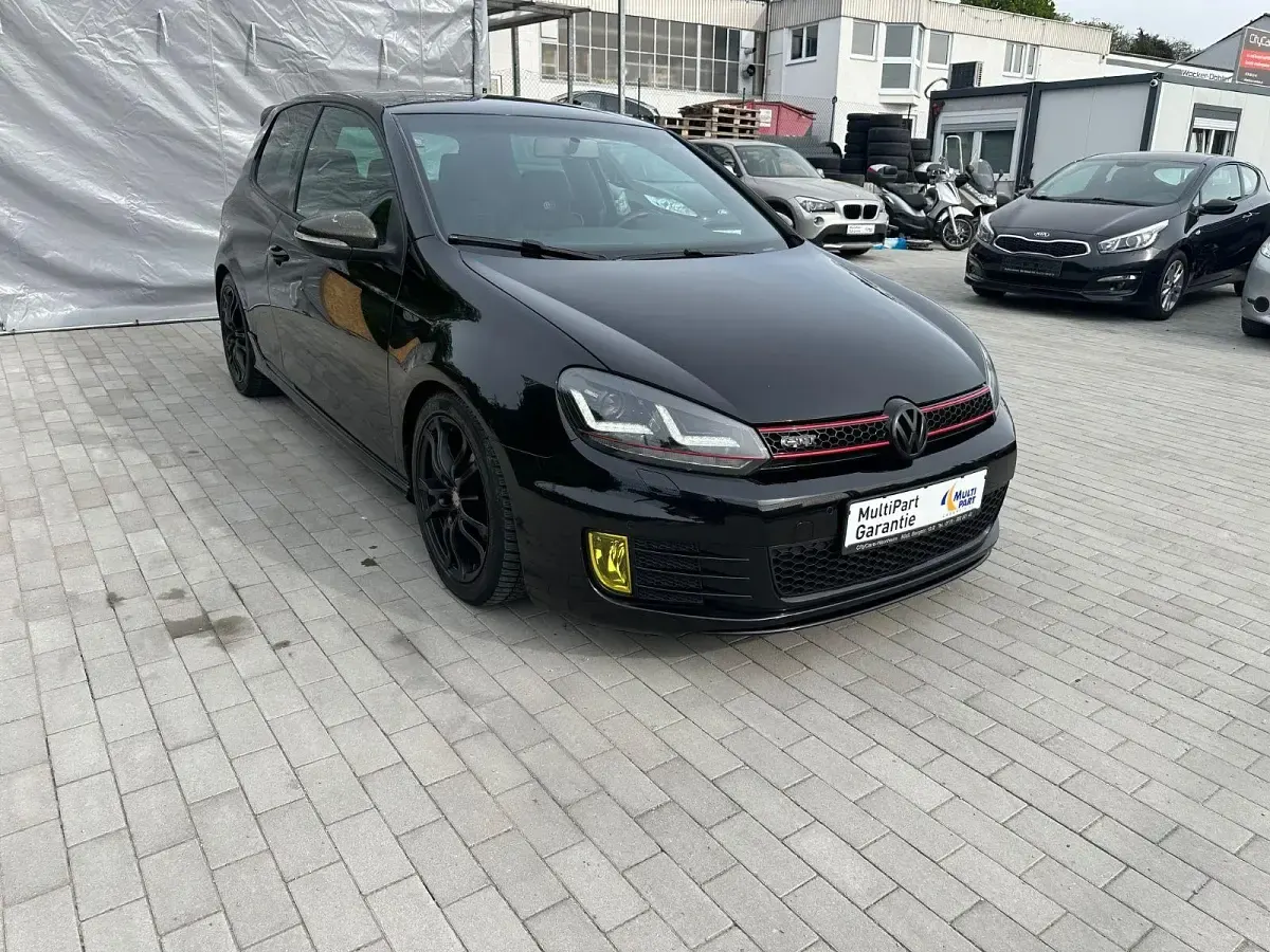 Gebraucht VW Golf GTI 211 PS (155 kW) 2010 Schwarz Coupé