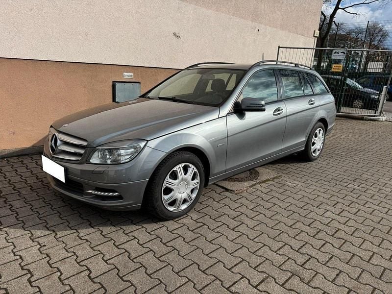 Gebraucht Mercedes C220 170 PS (125 kW) 2010 Silber Kombi