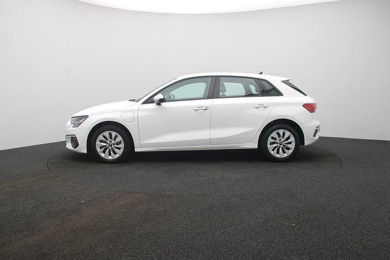 Gebraucht Audi A3 Business 204 PS (150 kW) 2022 Weiß Limousine