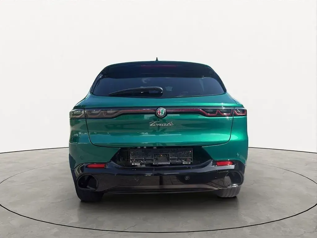 Gebraucht Alfa Romeo Tonale Veloce 160 PS (117 kW) 2024 Grün SUV