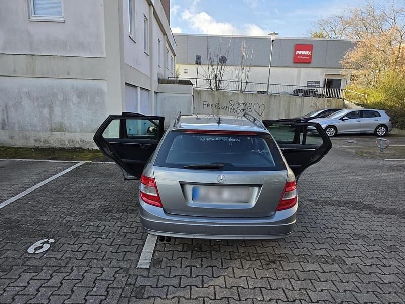 Gebraucht Mercedes C180 156 PS (114 kW) 2007 Grau Kombi