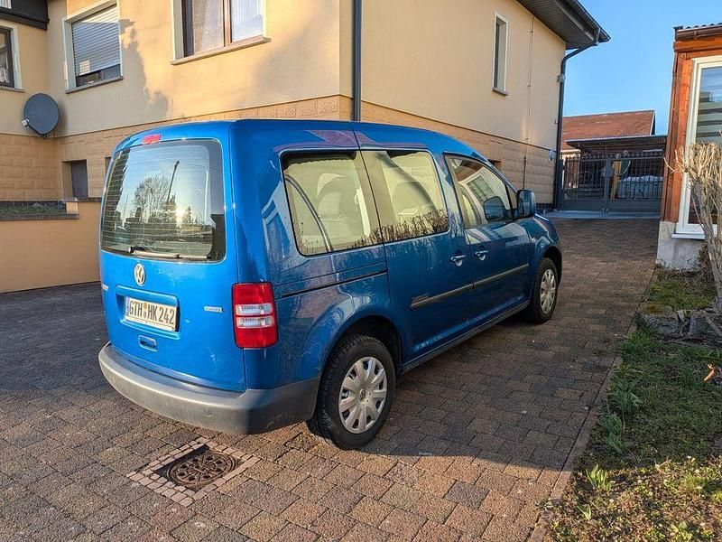 Gebraucht VW Caddy 109 PS (80 kW) 2011 Blau Van / Kleinbus