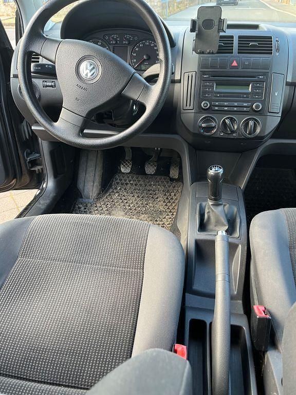 Gebraucht VW Polo 60 PS (44 kW) 2009 Schwarz Kleinwagen