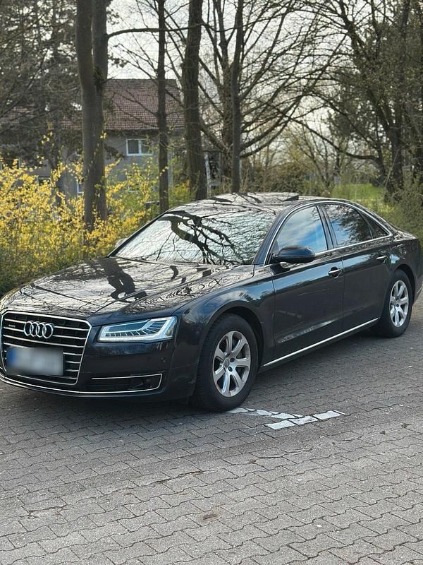 Usata Audi A8 310 CV (228 kW) 2013 Blu Berlina