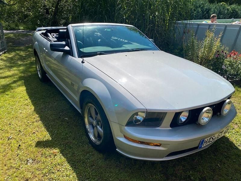 Silber Gebraucht 2005 Ford Mustang GT Cabrio | 11.500 € (Guter Preis) - Bild 1/4
