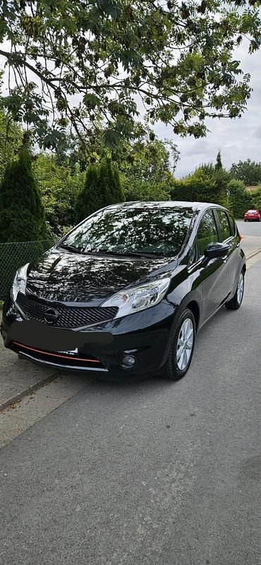 Schwarz Gebraucht 2017 Nissan Note Van / Kleinbus | 8.500 € (Fairer Preis) - Bild 1/4