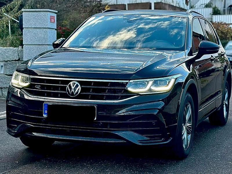 Schwarz Gebraucht 2022 VW Tiguan R-line SUV | 29.000 € (Superpreis) - Bild 1/4