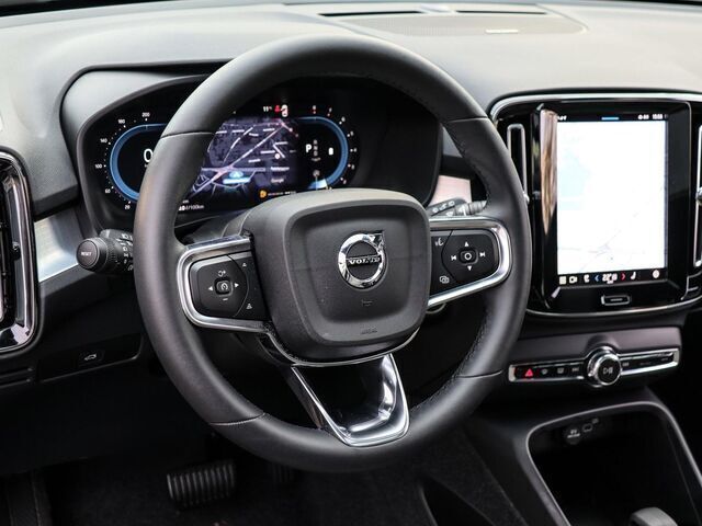 Andere farbe Gebraucht 2024 Volvo XC40 Plus SUV | 41.140 € (Etwas zu teuer) - Bild 1/2