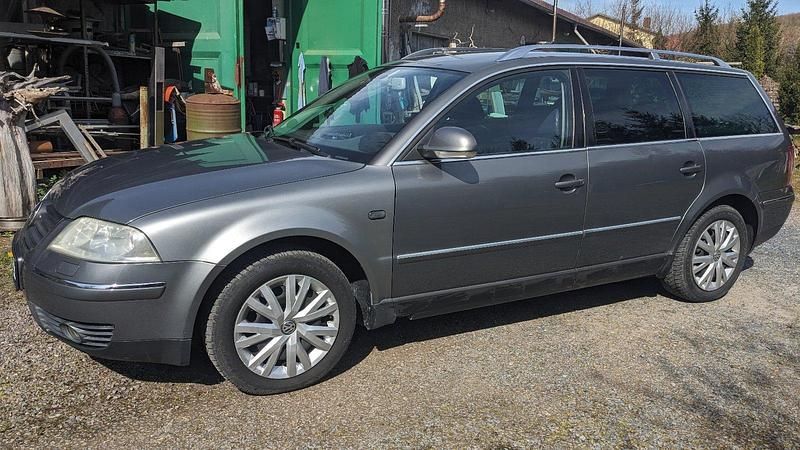 Usata VW Passat 131 CV (96 kW) 2004 Grigio Station wagon