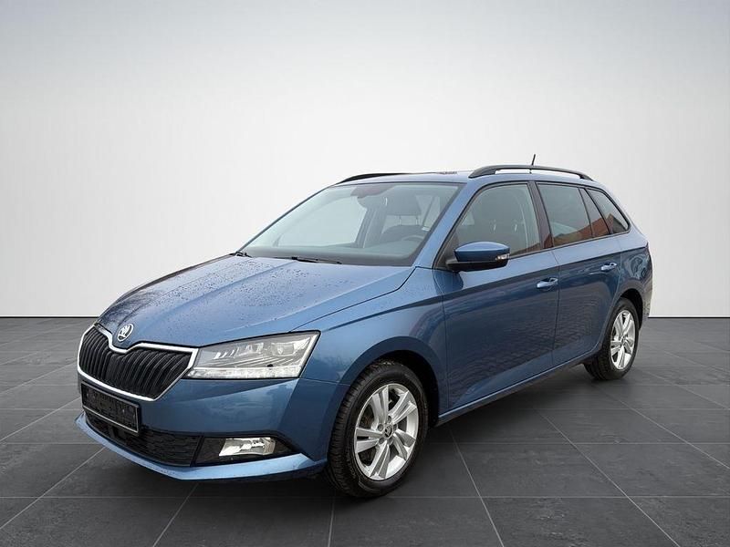 Blau Gebraucht 2020 Skoda Fabia Style Kombi | 10.999 € (Guter Preis) - Bild 1/4