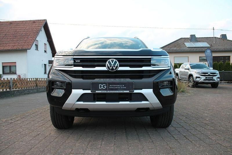 Neu VW Amarok Aventura 241 PS (177 kW) 2025 Schwarz Pickup