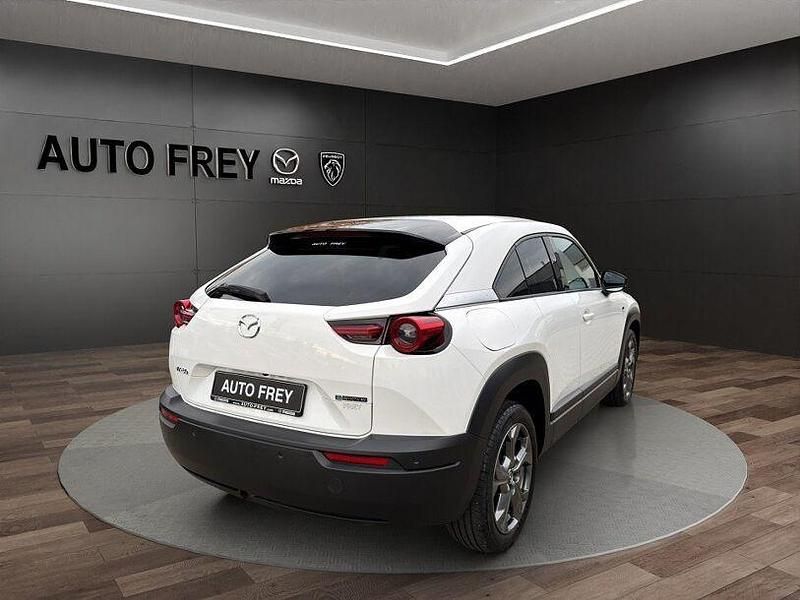 Gebraucht Mazda MX30 Ad'Vantage 106 kW (145 PS) 2022 Weiß SUV