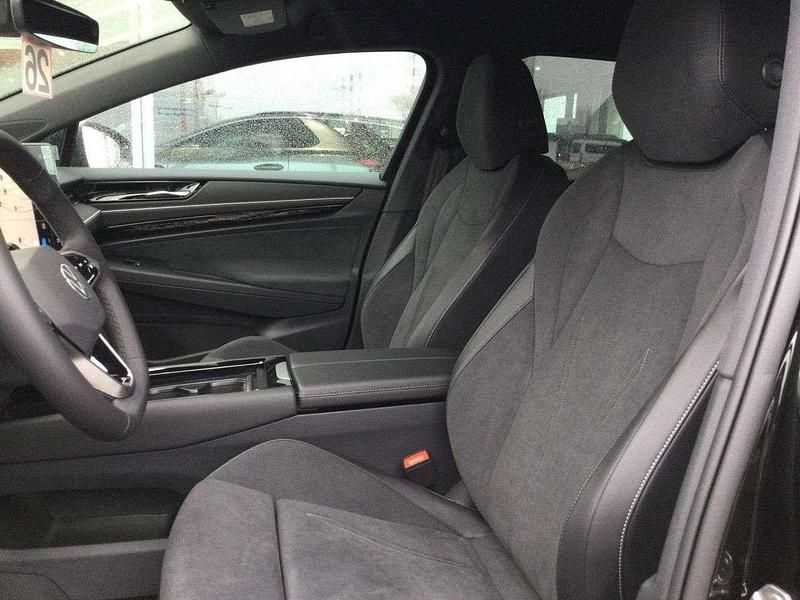 Neu VW ID.7 Pro 210 kW (286 PS) 2026 Schwarz Kombi