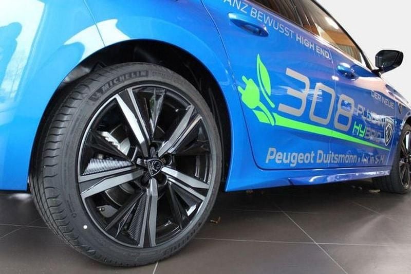 Gebraucht Peugeot 308 GT 224 PS (164 kW) 2022 Vertigo blau Limousine
