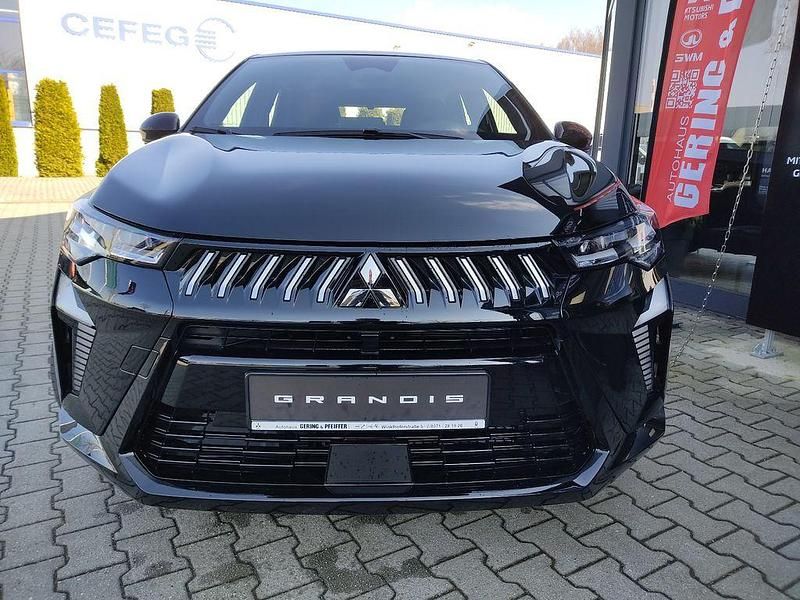 Gebraucht Mitsubishi Grandis Diamant Edition 141 PS (103 kW) 2026 Schwarz SUV
