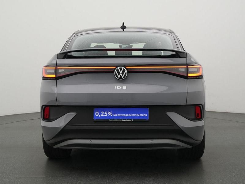 Gebraucht VW ID.5 Pro Performance 150 kW (204 PS) 2023 Grau SUV