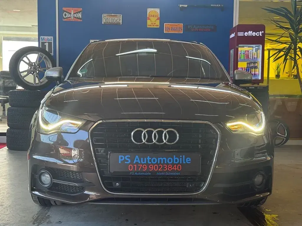 Gebraucht Audi A1 S-Line 122 PS (89 kW) 2011 Braun Kleinwagen