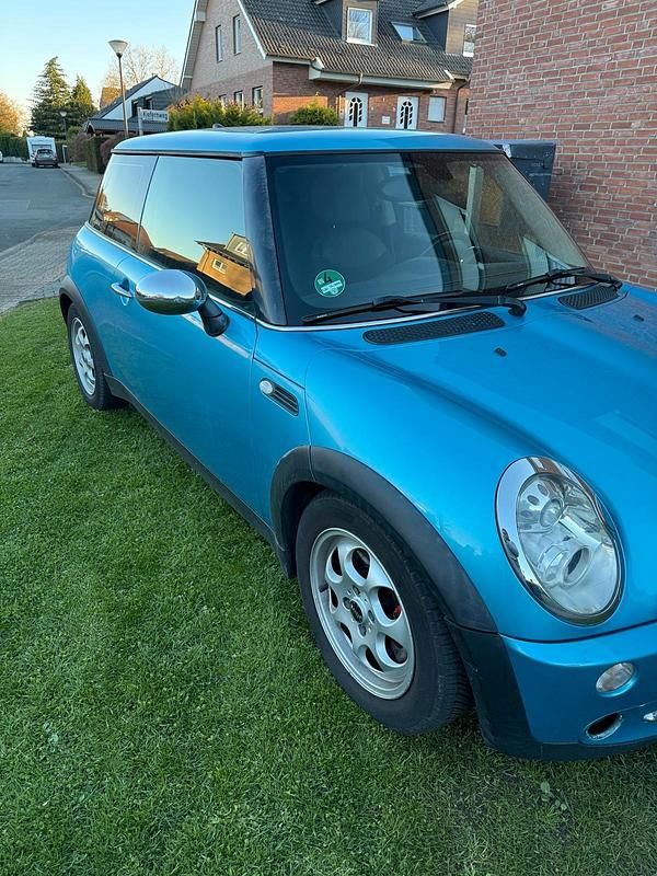 Gebraucht Mini Cooper 115 PS (84 kW) 2004 Blau Kleinwagen