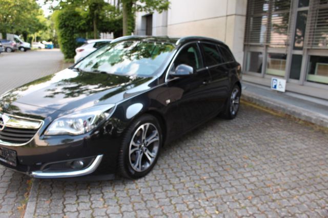 Karbonschw graphitschw midnigh Gebraucht 2015 Opel Insignia Innovation Kombi | 5.700 € (Fairer Preis) - Bild 1/4