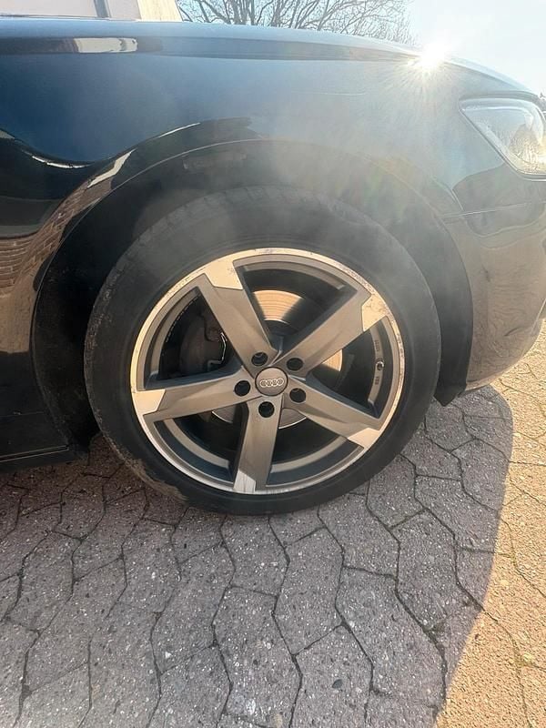 Gebraucht Audi A6 204 PS (150 kW) 2014 Schwarz Kombi