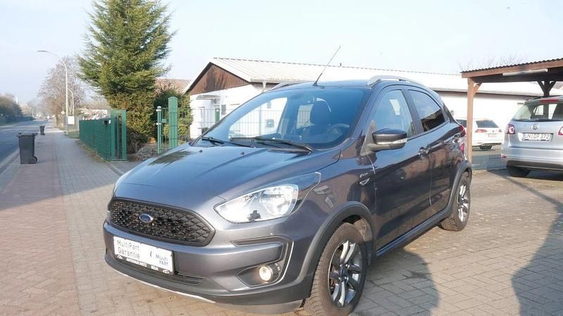 Gebraucht Ford Ka Plus Active 86 PS (63 kW) 2018 Grau Kleinwagen