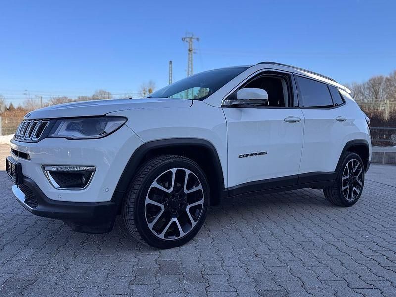 Gebraucht Jeep Compass Limited 150 PS (110 kW) 2021 Weiß SUV