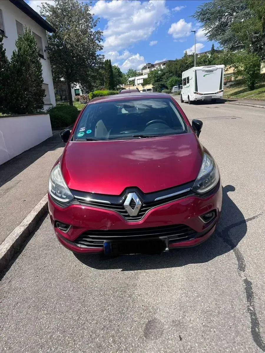 Gebraucht Renault Clio LIMITED 90 PS (66 kW) 2016 Rot Kleinwagen