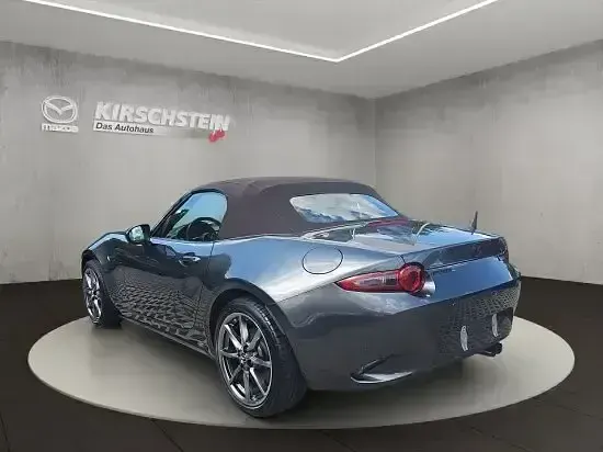 Gebraucht Mazda MX5 Kazari 184 PS (135 kW) 2024 Machine gray (metallic) Cabrio