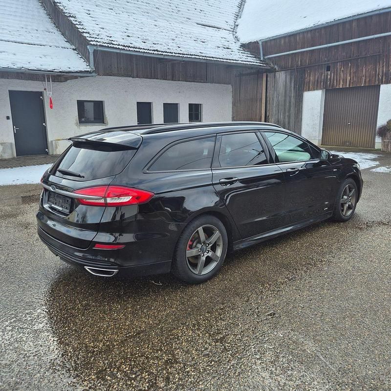 Gebraucht Ford Mondeo ST-Line 190 PS (139 kW) 2019 Schwarz Kombi