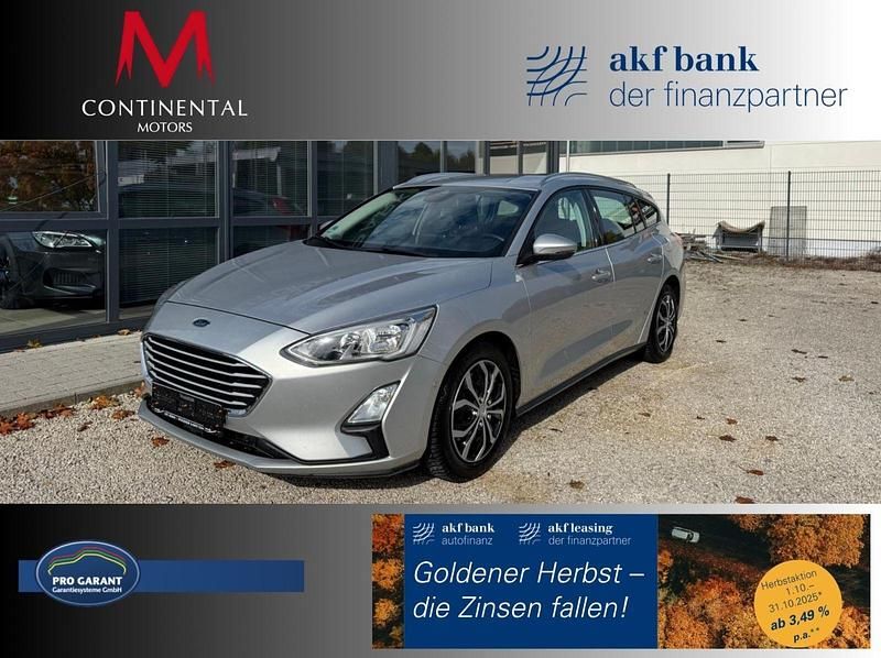 Silber Gebraucht 2019 Ford Focus Cool & Connect Kombi | 8.490 € (Superpreis) - Bild 1/3