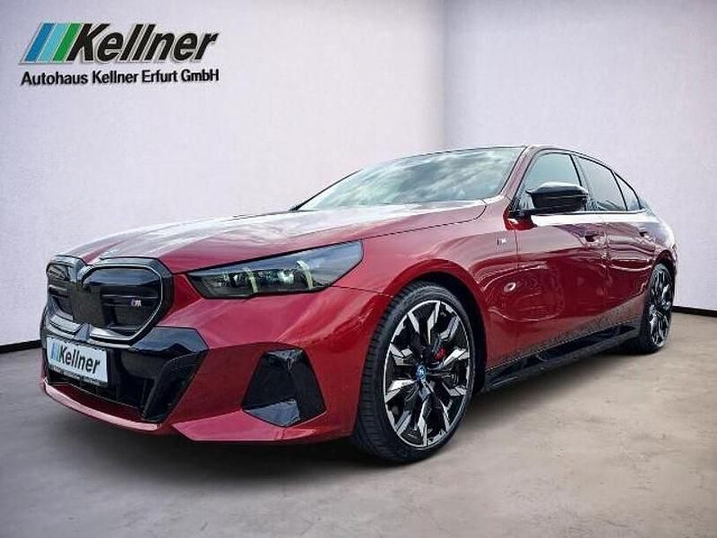 Rot Gebraucht 2024 BMW i5 Shadowline Limousine | 72.890 € (Teuer) - Bild 1/4
