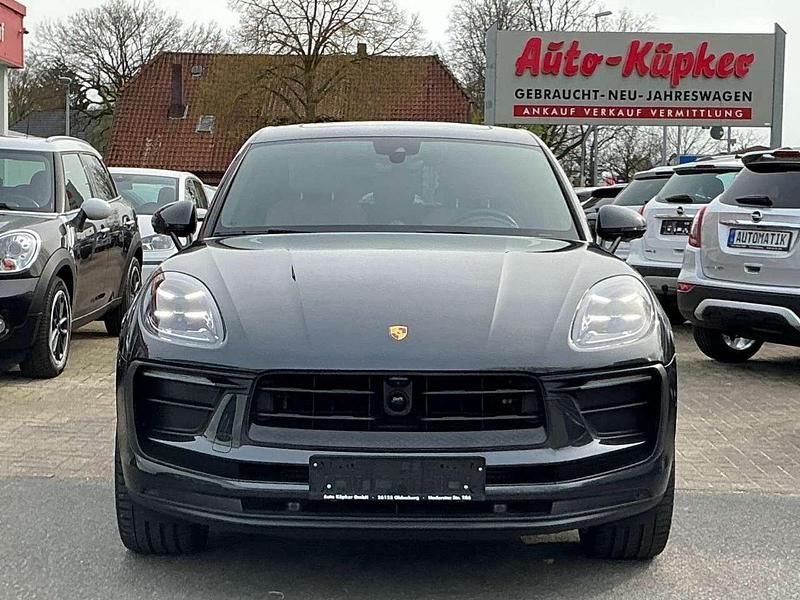 Używany Porsche Macan Basis 265 KM (194 kW) 2022 Szary SUV