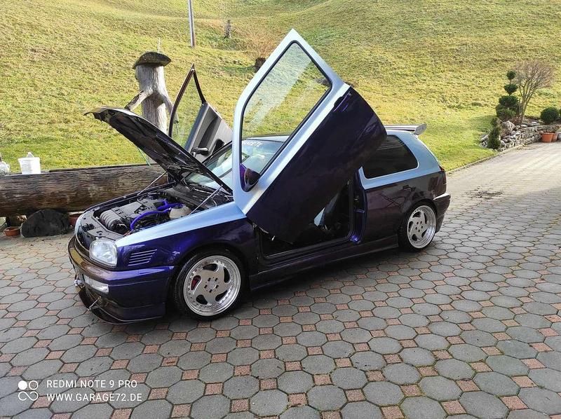 Gebraucht VW Golf III 174 PS (127 kW) 1993 Blau Limousine
