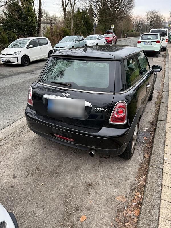 Gebraucht Mini Cooper 122 PS (89 kW) 2010 Schwarz Kleinwagen