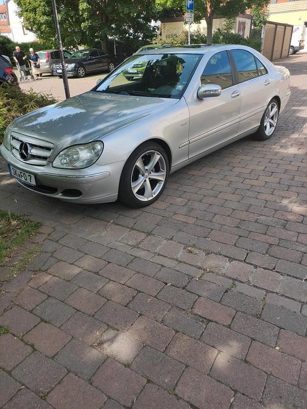 Silber Gebraucht 2005 Mercedes S320 Limousine | 6.000 € - Bild 1/4