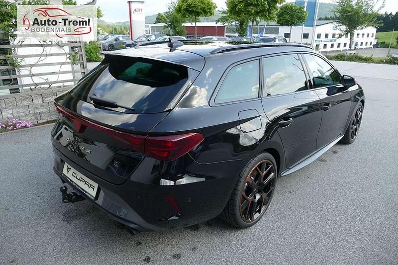 Neu Cupra Leon VZ 333 PS (244 kW) 2026 Midnight schwarz Kombi