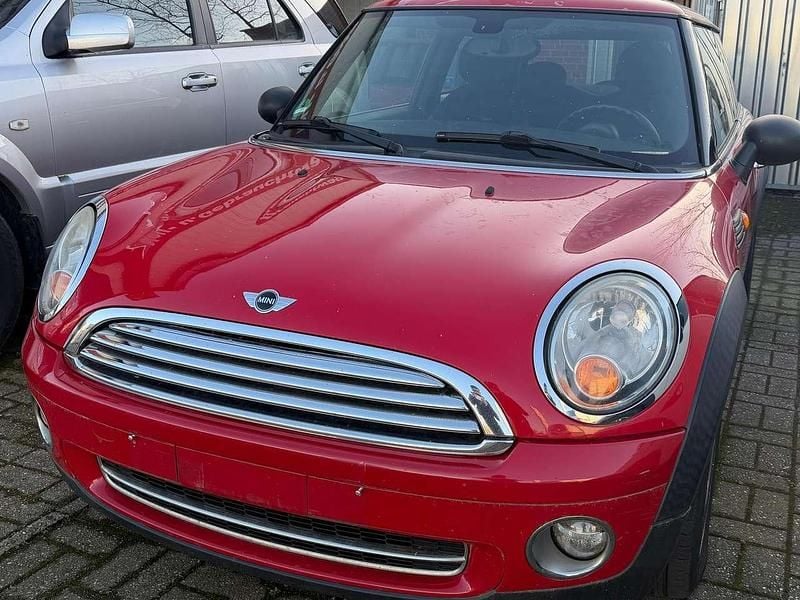 Gebraucht Mini ONE 95 PS (69 kW) 2009 Chili red Kleinwagen