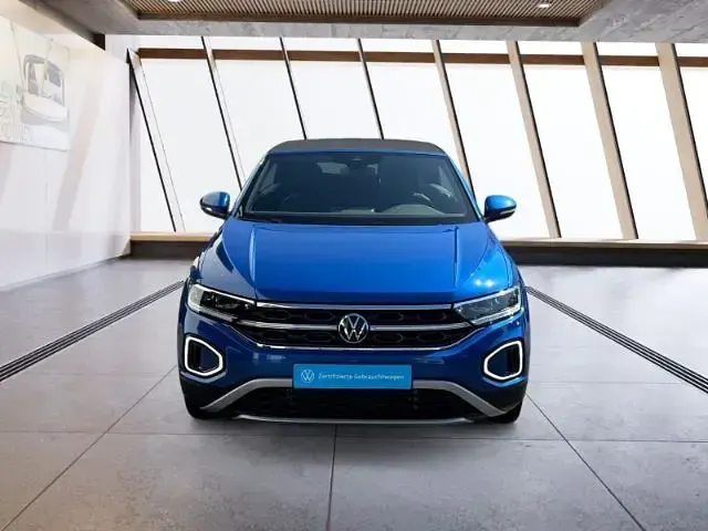 Gebraucht VW T-Roc Cabriolet Style 150 PS (110 kW) 2023 Blau Cabrio