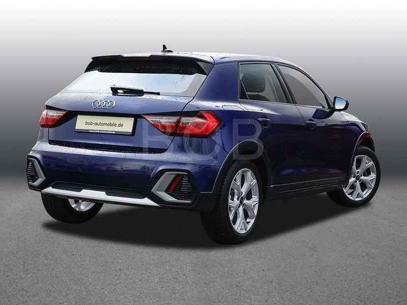 Usata Audi A1 116 CV (85 kW) 2024 Blu SUV