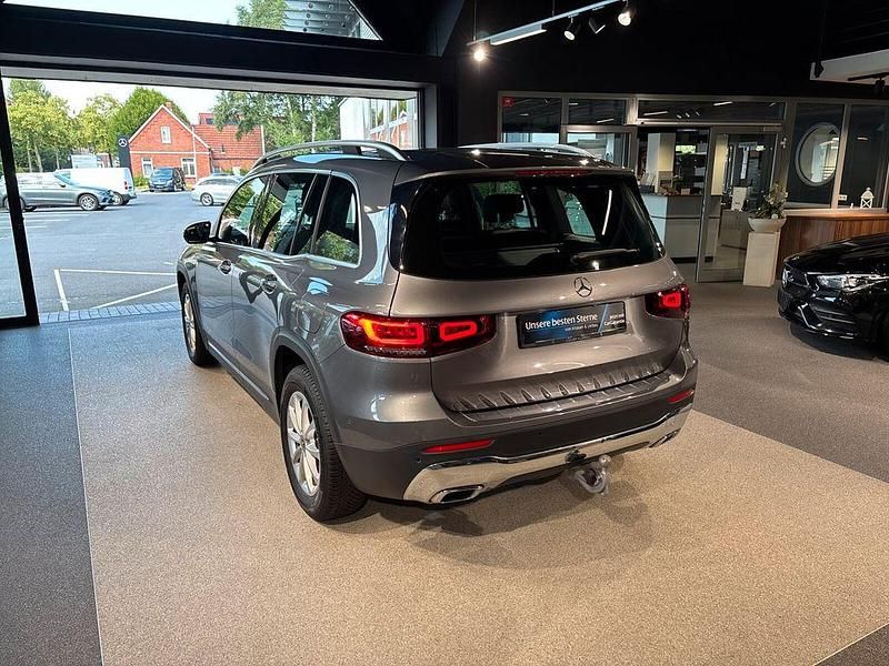 Gebraucht Mercedes GLB200 Progressive 150 PS (110 kW) 2021 Grau SUV