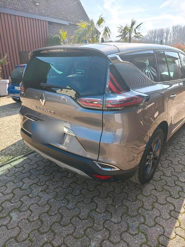 Gebraucht Renault Espace 160 PS (117 kW) 2019 Van / Kleinbus