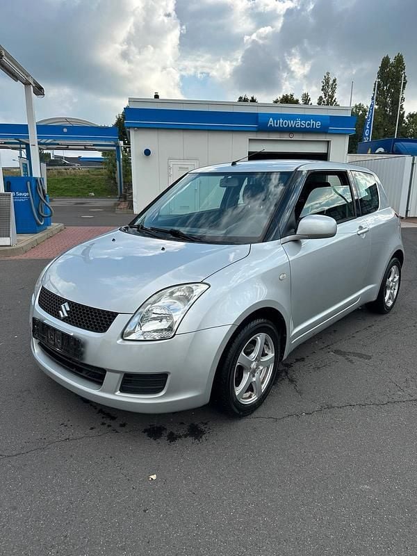 Silber Gebraucht 2008 Suzuki Swift Kleinwagen | 2.299 € (Fairer Preis) - Bild 1/4