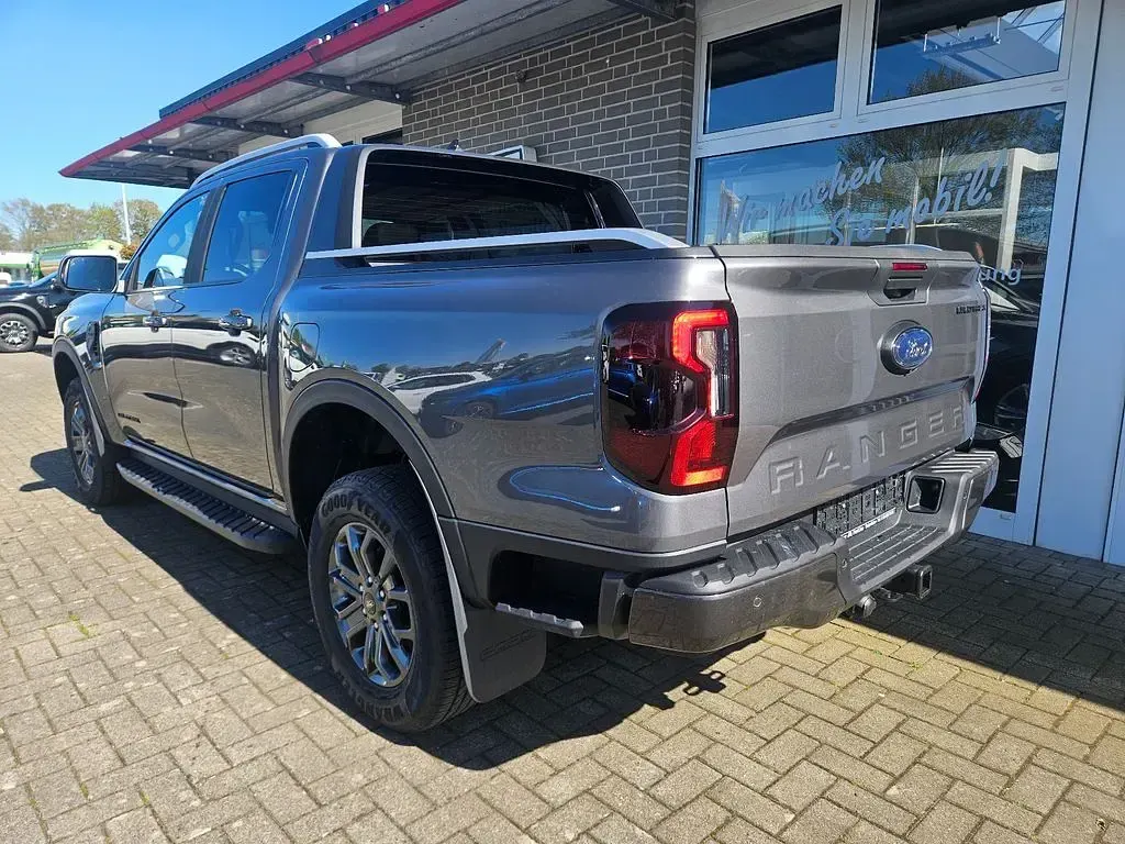 Neu Ford Ranger Wildtrack 241 PS (177 kW) 2026 Grau Pickup