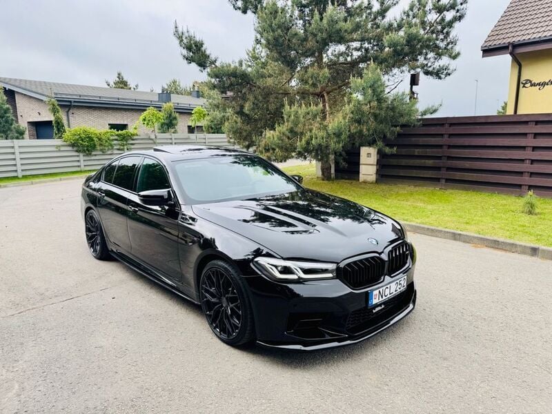 Schwarz Gebraucht 2022 BMW 540 Sport Line Limousine | 43.900 € (Superpreis) - Bild 1/4